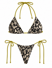 Load image into Gallery viewer, Cheetah + Deep Yellow Triangle Set (Reversible)