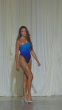 Load and play video in Gallery viewer, Ocean One Piece (Reversible)
